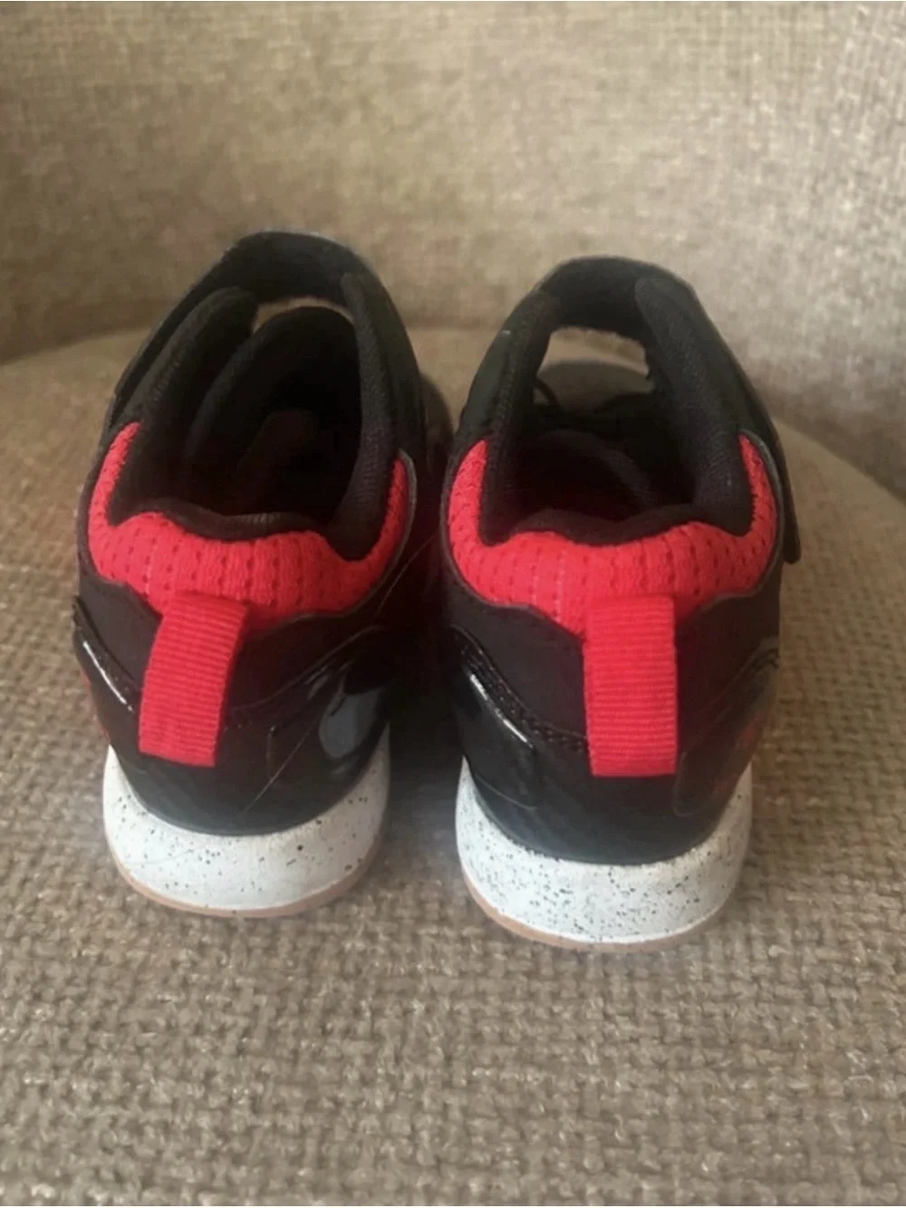 And1 Black and Red Kids' High-Top Sneakers